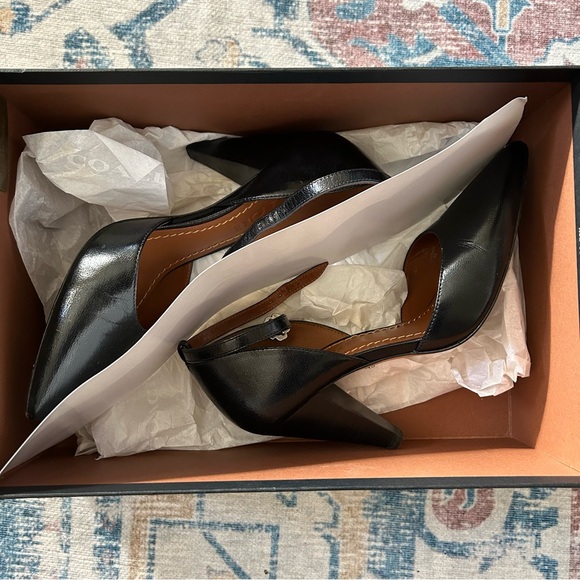 Coach Wynne Ankle-Strap Pumps Black Size 6 - Picture 2 of 8